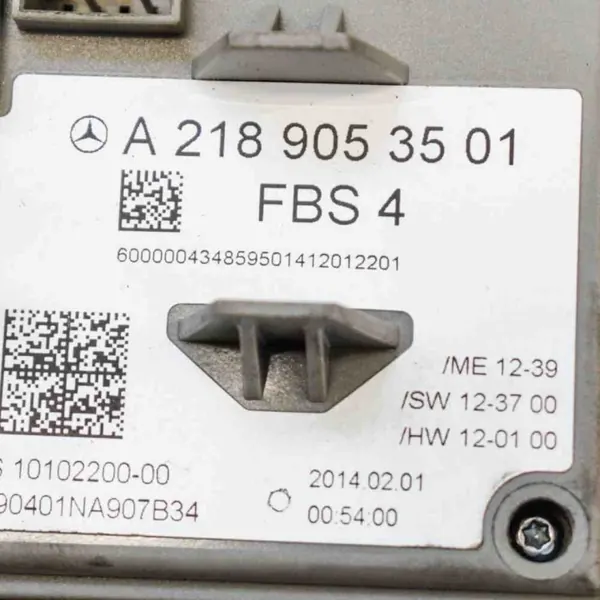 Pieza Mercedes-Benz E T-Model S212 OEM 10102200 Usada image 6