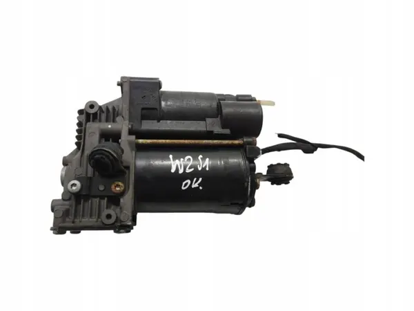 Mercedes A2513202404 Luftfederungskompressor image 2