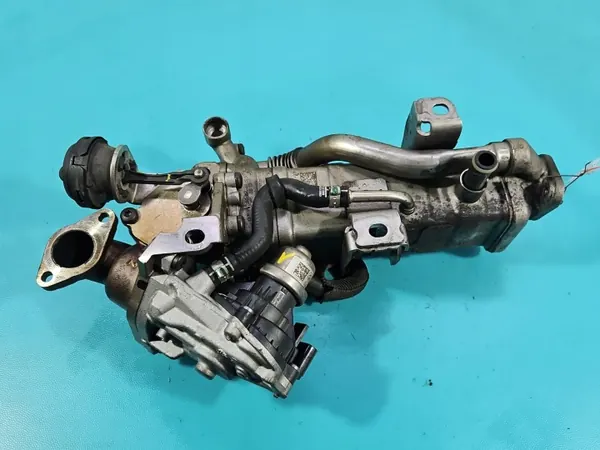 Arrefecedor válvula EGR OEM 7822347 BMW G30 2.0D image 3