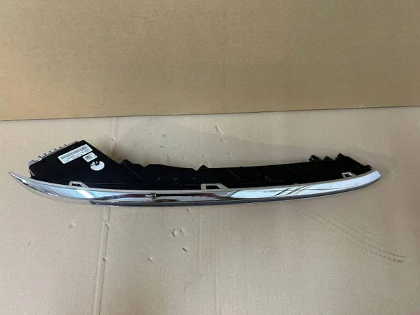 OEM 761941056 Oikea DRL VW Touareg III Liftille image 4