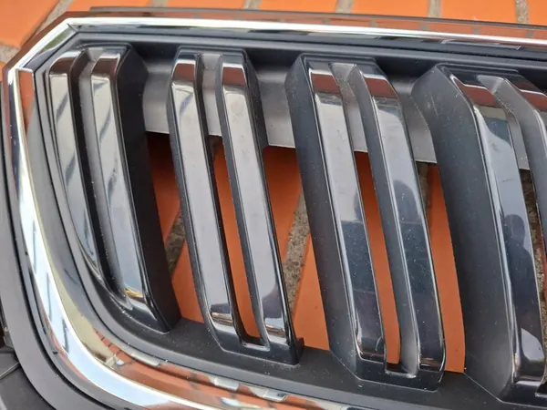 SKODA KAMIQ 19- Grill Cover Radar Original image 3
