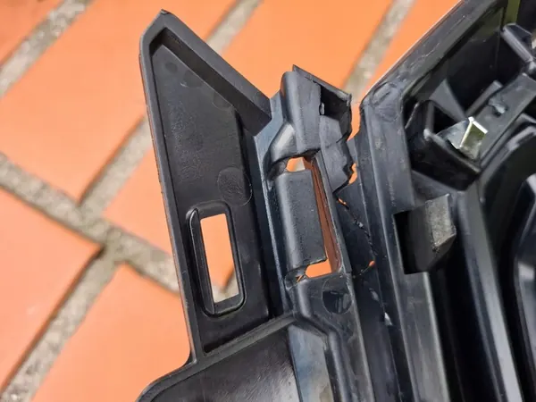 SKODA KAMIQ 19- Grill Cover Radar Original image 5