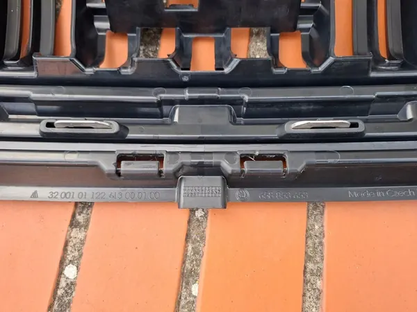 SKODA KAMIQ 19- Grill Cover Radar Original image 7