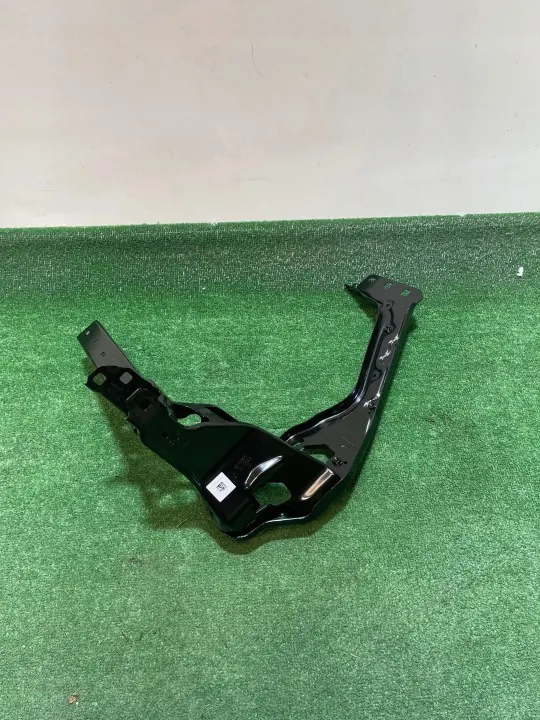 Support droit couvre-ceinture OEM 5168737291 image 4