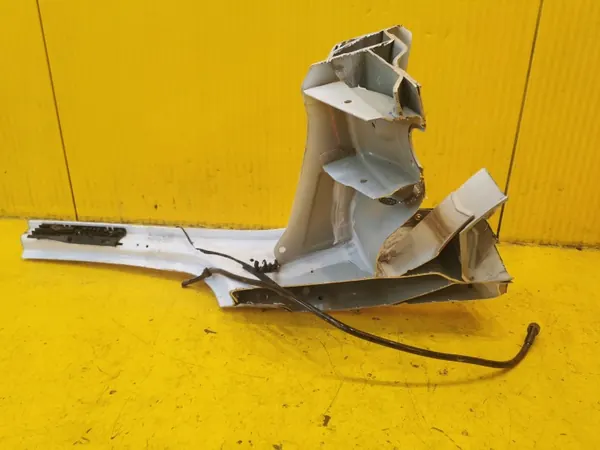 Pilier de Toit Avant Gauche Tesla Model S - Pièce OEM image 4