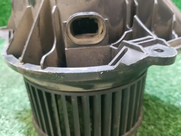 Puhallinventtiili OEM 87024 Renault Scenic 1 image 5
