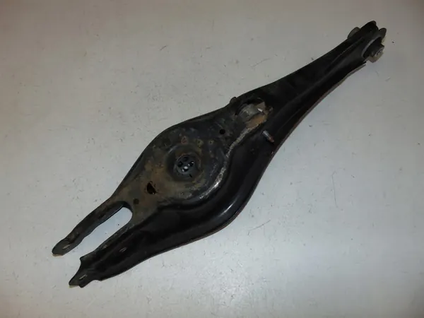 Braccio di Controllo Posteriore Destro VW PASSAT B8 1.6 TDI image 2