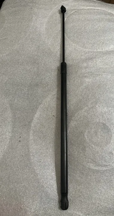 Gasfjäder Audi R8 OEM 420823359 - Begagnad image 2