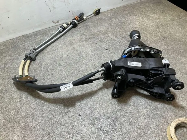 Mecanismo de mudança Ford OEM 20020 1.0L image 3
