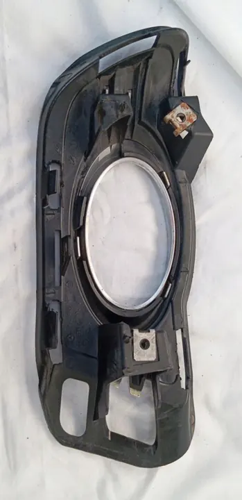 Rejilla de parachoques delantero derecho Mercedes C-Class W204 A2048852523 image 4