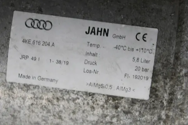 Réservoir d'air arrière Audi e-tron 2019 image 4