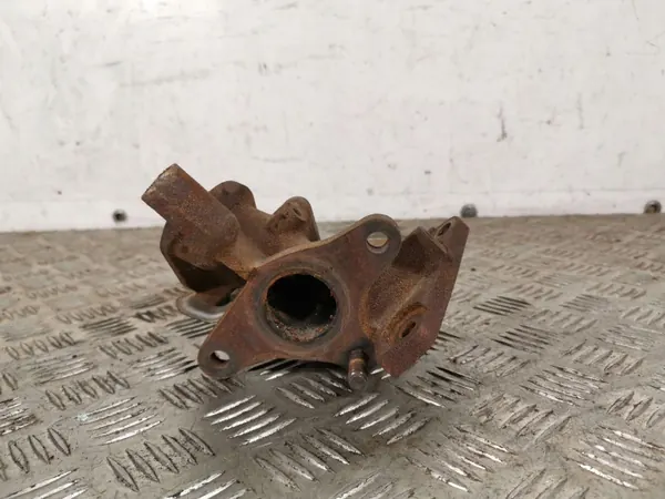 Subaru OE Avgasfäste OEM FBZ13159 - Begagnad image 2
