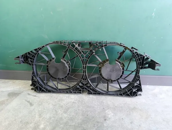 Kylarfläktkåpa OEM A6395050955 för Mercedes Vito image 2