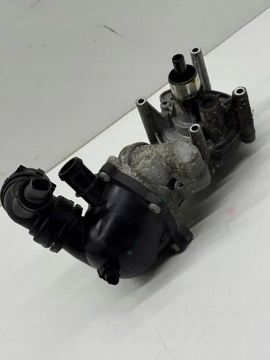AUDI A8 D4 RS6 S6 S7 C7 4.0 TFSI Vattenpump OEM image 8