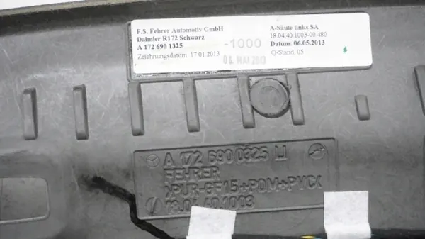 OEM A1726900325 Voor Linker Pilaarafdekking Mercedes SLK image 3