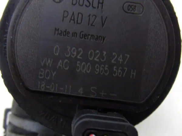 Pompe à eau VW Golf VII Passat 2.0 TDI OEM 5Q0965567H image 3