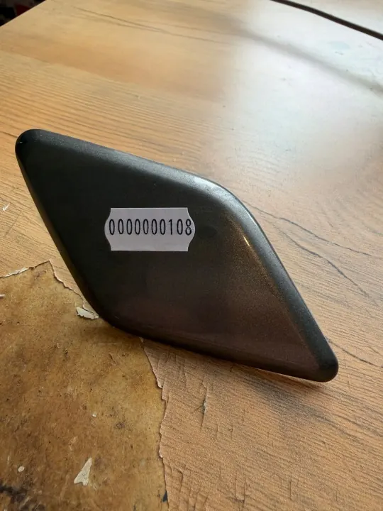 Cache lave-phare Toyota Avensis OEM 270211 gauche image 2
