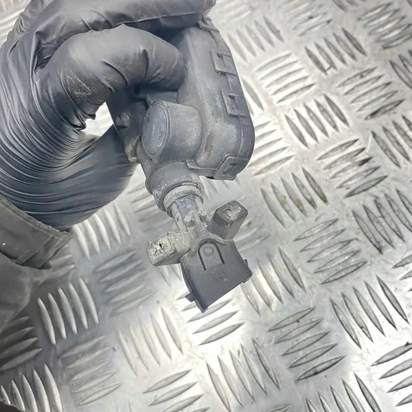 Volvo OE 30655066 Koplampenreiniger image 3