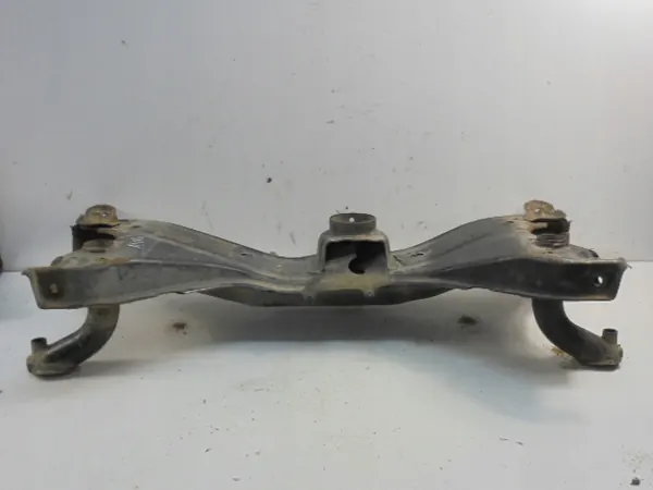 Viga suspensión delantera Daihatsu OE AK-12-721701 image 6