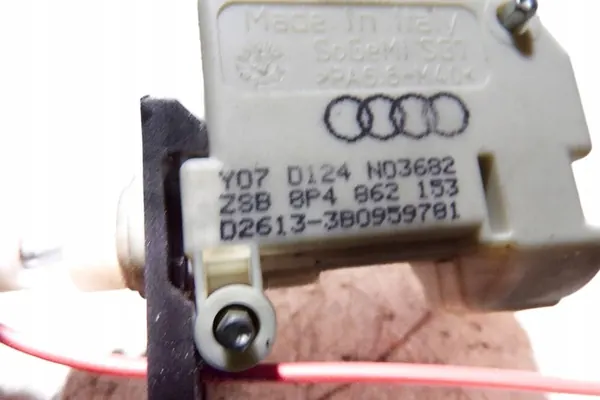 Polttoainesäiliön kansi AUDI A3 SPORTBACK 2.0L image 3