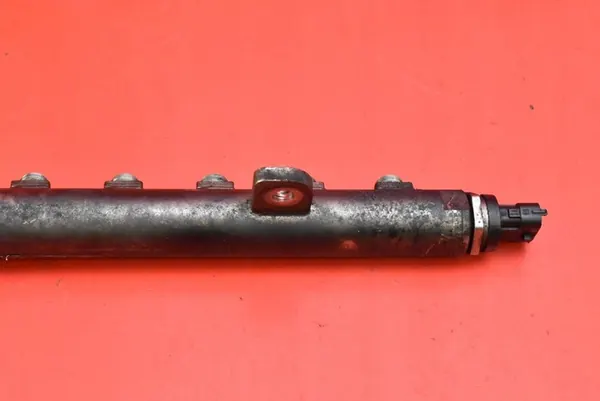 Trilho de Combustível  Alfa Romeo 159 2.4 JTD image 3