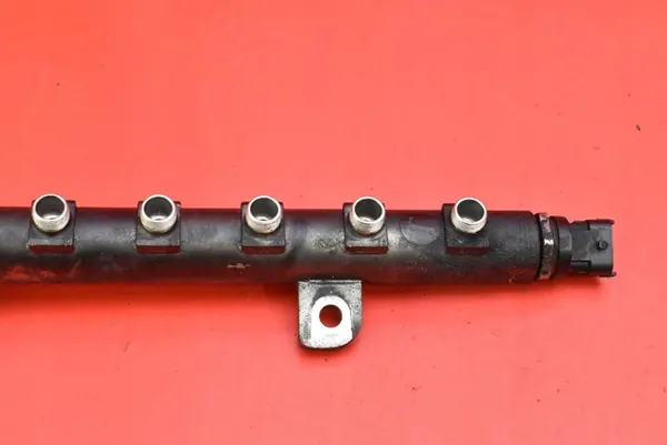 Trilho de Combustível  Alfa Romeo 159 2.4 JTD image 6