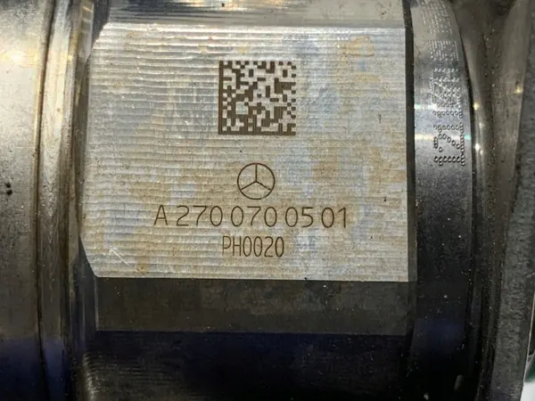 Pompe Haute Pression OEM A2700700501 pour Mercedes image 5