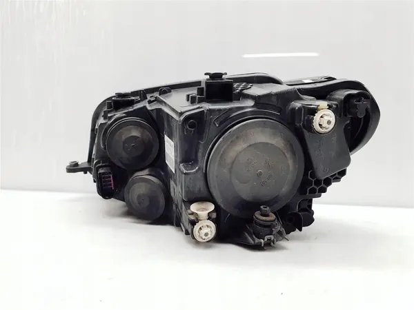 VW Caddy III 2K1 Lift Oikea Etuvalo image 6