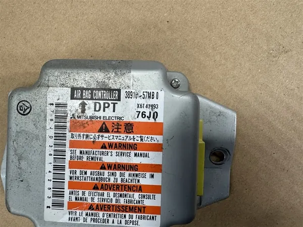 Module Capteur Airbag Suzuki Jimmy 2013 38910-57MB0 image 4