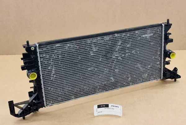 Radiateur d'eau Opel OEM 13453906 pour Astra K image 2