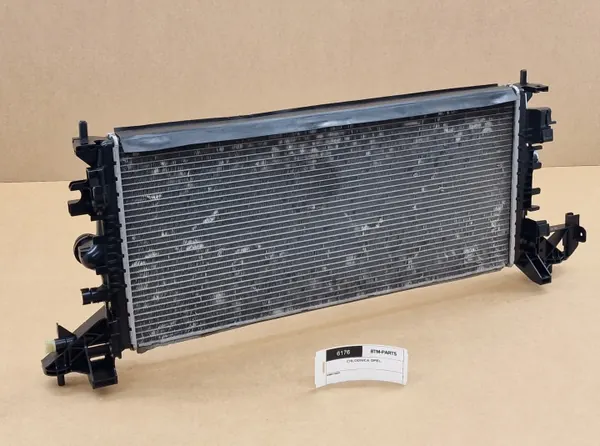 Radiateur d'eau Opel OEM 13453906 pour Astra K image 6