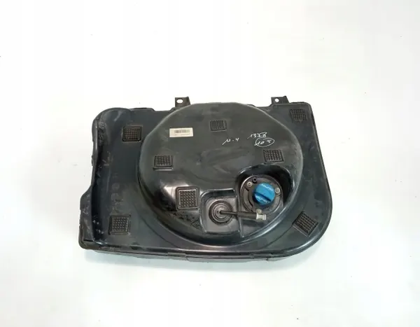 Tanque AdBlue OEM 06700347720 para Maserati Ghibli III image 2