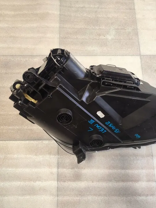 Farol Esquerdo SEAT Leon III 2013-2019 OEM 5F1941005B image 6