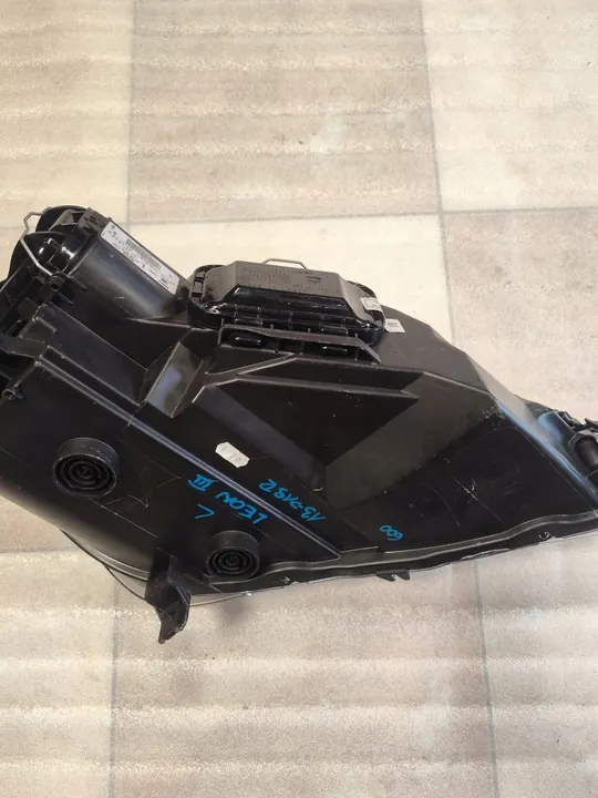 Farol Esquerdo SEAT Leon III 2013-2019 OEM 5F1941005B image 7