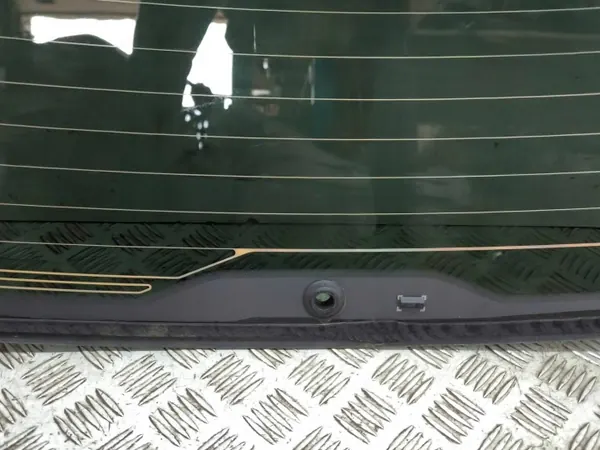 Luna trasera Ford Kuga III OEM AMD192162 - Usada image 5