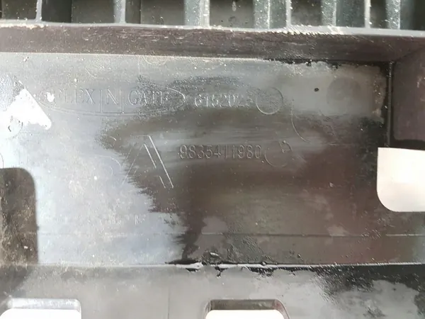 PEUGEOT 308 III Framskydd 9835411980 image 3