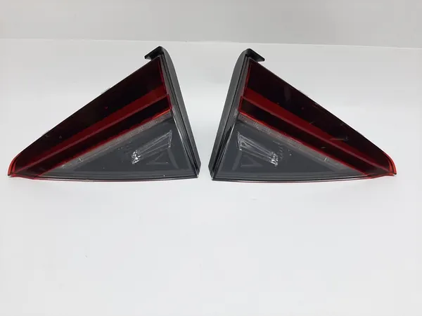 LÁMPARA TRASERA IZQUIERDA SUPERB 3 III SEDÁN 3V5945207C image 6