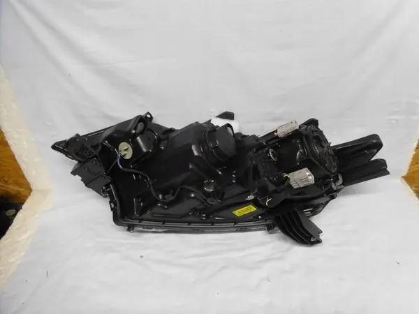 Faros derecho Mitsubishi Outlander III Full LED image 2