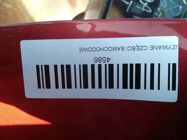 Puerta trasera derecha OEM 360205796 Citroen C4 II image 9