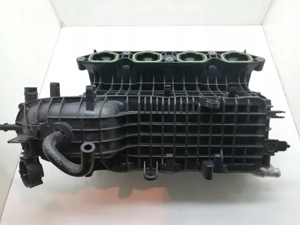 Collecteur admission VW Golf VII 1.4L 04E145749B image 2