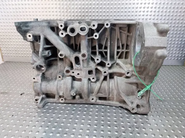 Motorblock OEM 7797922 für BMW 2.0D N47D20A image 2