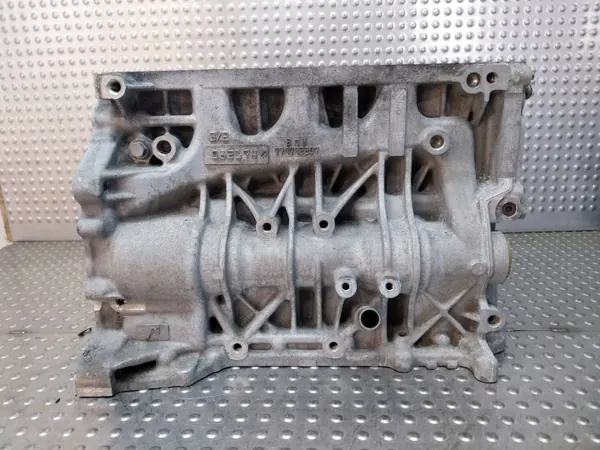 Motorblock OEM 7797922 für BMW 2.0D N47D20A image 3