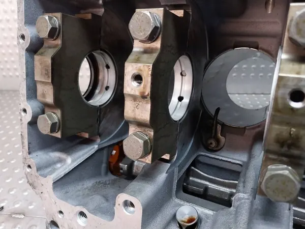 Motorblock OEM 7797922 für BMW 2.0D N47D20A image 8