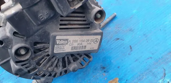 Mercedes W169 A-luokka 1.5 Vaihtovirtageneraattori A2661540802 image 4