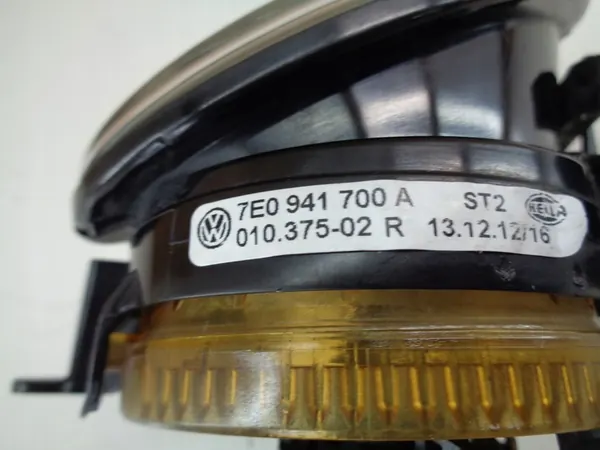 Farol dianteiro direito VW Transporter T5 Lift 7E0941700A image 4