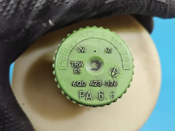 OEM 6R0423156A servostyrpump för Seat Ibiza IV image 8