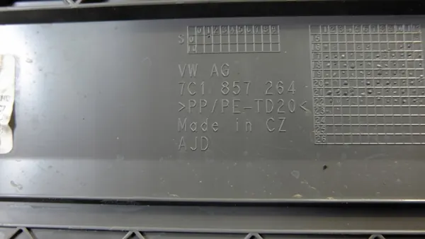 Boîte à gants passager MAN TGE Crafter II OEM - Occasion image 8