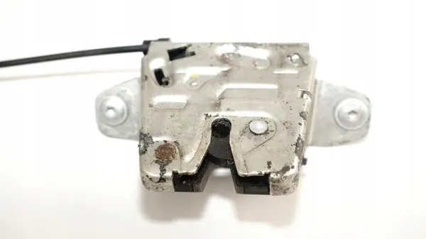 Serrure de hayon OEM 360180124 pour Mercedes W204 Break image 5