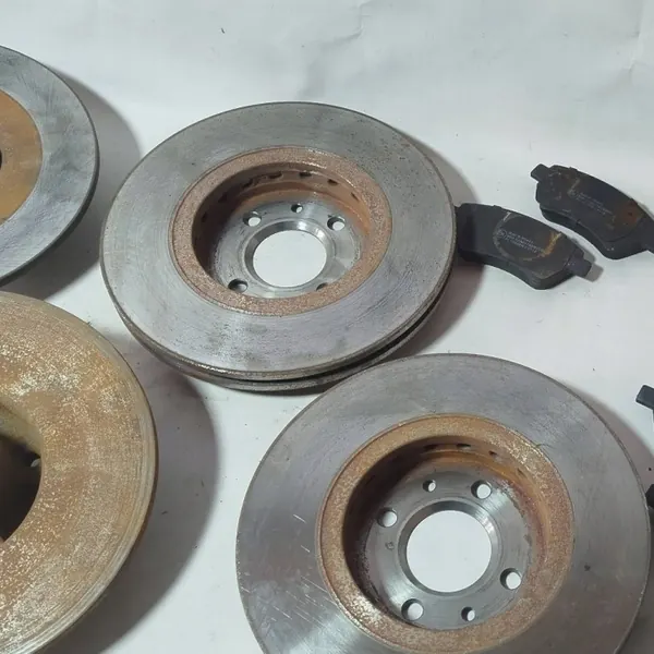 Fram bromsskivset OEM GMX3262 för Renault Scenic II image 10