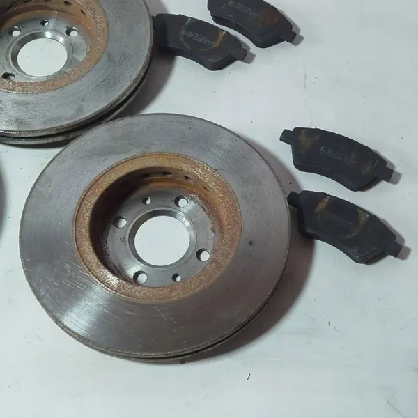 Fram bromsskivset OEM GMX3262 för Renault Scenic II image 9